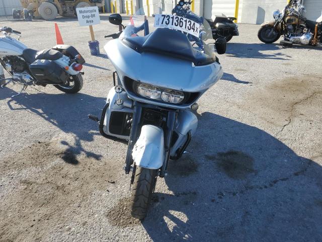 HARLEY-DAVIDSON FLTRK 2023 silver  gas 1HD1KZF12PB601880 photo #3