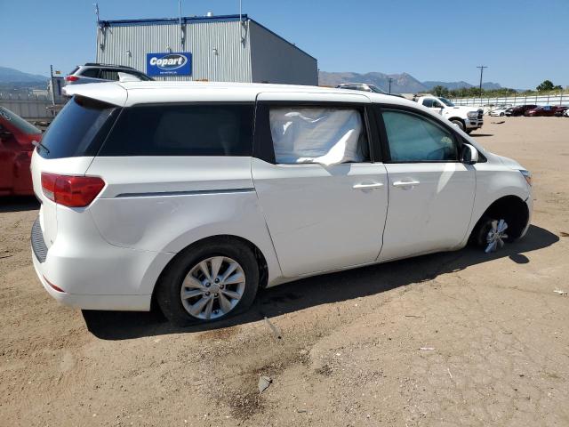 VIN KNDMB5C18H6231976 2017 KIA Sedona, LX no.3