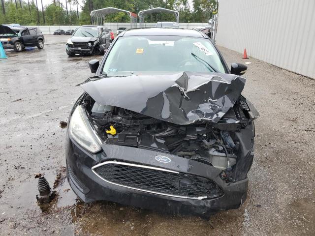 VIN 1FADP3K2XFL270654 2015 Ford Focus, SE no.5