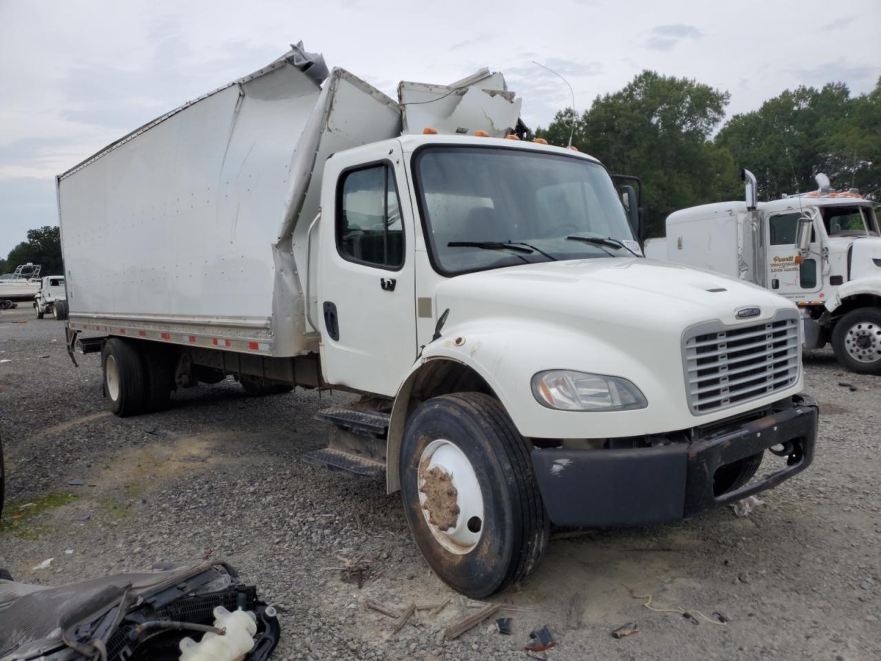 Lot #2853039410 2020 FREIGHTLINER M2 106 MED