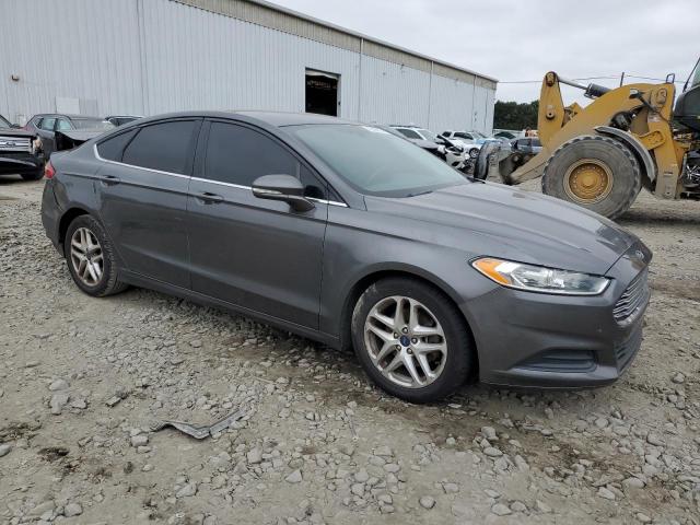 VIN 1FA6P0H74F5109621 2015 Ford Fusion, SE no.4