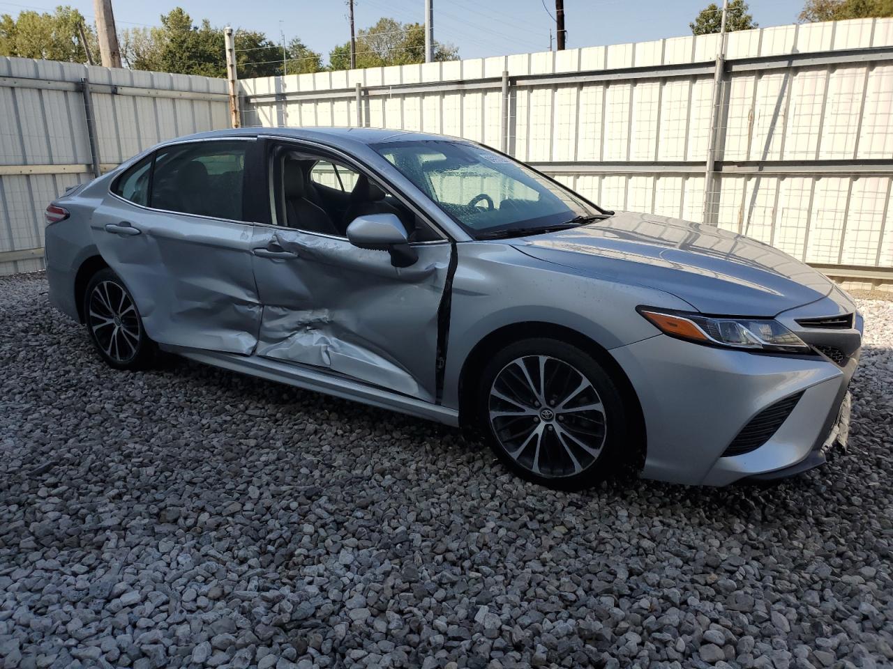 Lot #2931396289 2020 TOYOTA CAMRY SE