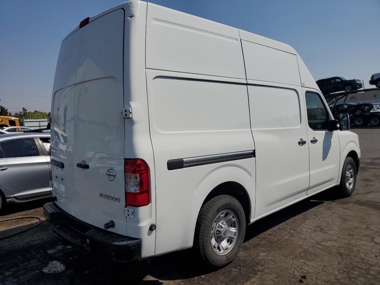 Lot #2945186678 2018 NISSAN NV 2500 S