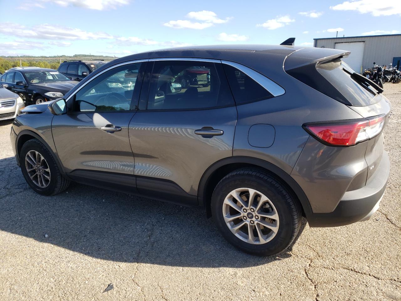 Lot #2888360694 2021 FORD ESCAPE SE