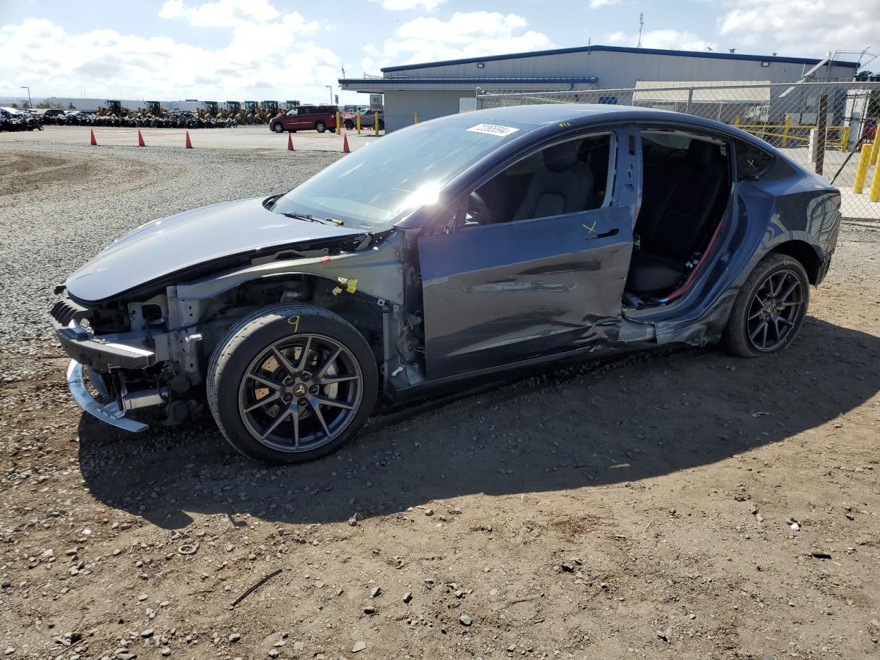 Lot #3033045998 2023 TESLA MODEL 3