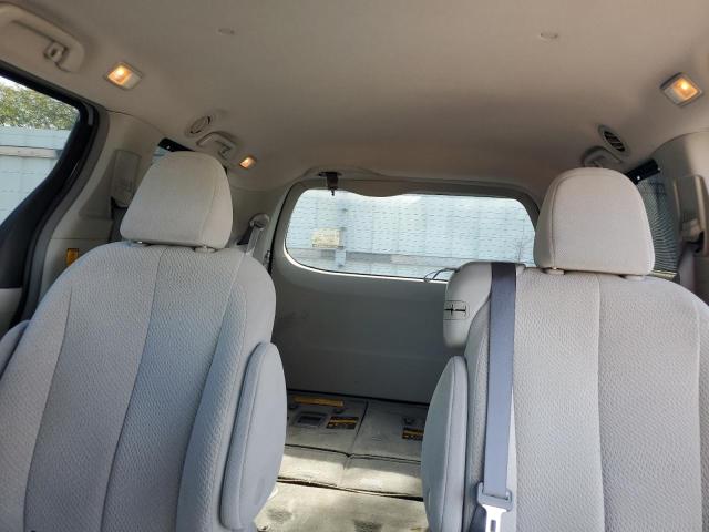 2011 TOYOTA SIENNA LE - 5TDKK3DC1BS137795