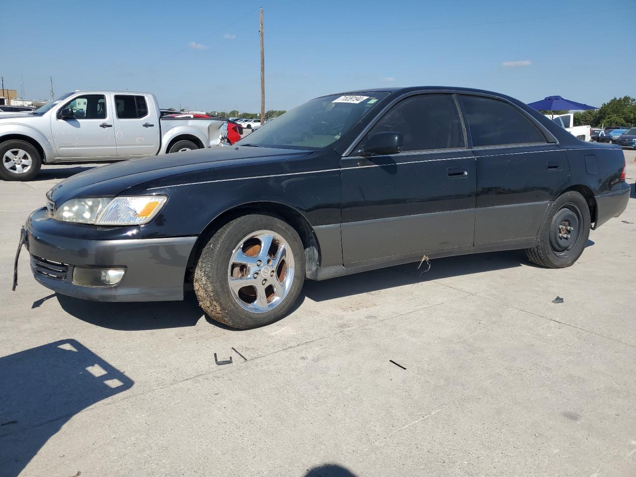 Lot #3040702778 2001 LEXUS ES 300