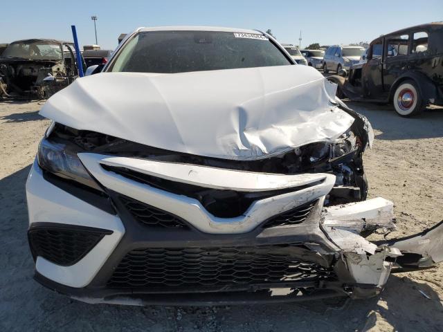 VIN 4T1G11AK1NU670914 2022 Toyota Camry, SE no.5