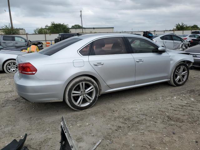 VIN 1VWBV7A39FC074808 2015 Volkswagen Passat, SE no.3