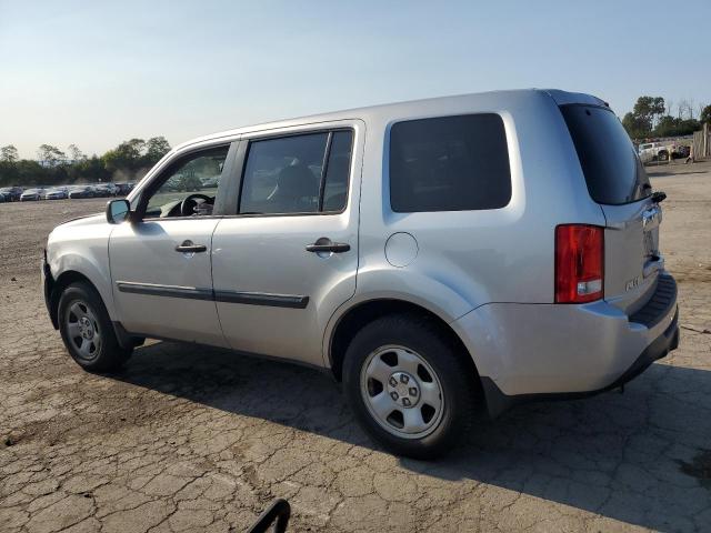 VIN 5FNYF4H20DB086092 2013 Honda Pilot, LX no.2