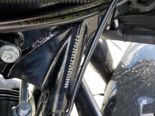 2018 HARLEY-DAVIDSON FLHXS STRE - 1HD1KRC19JB633656