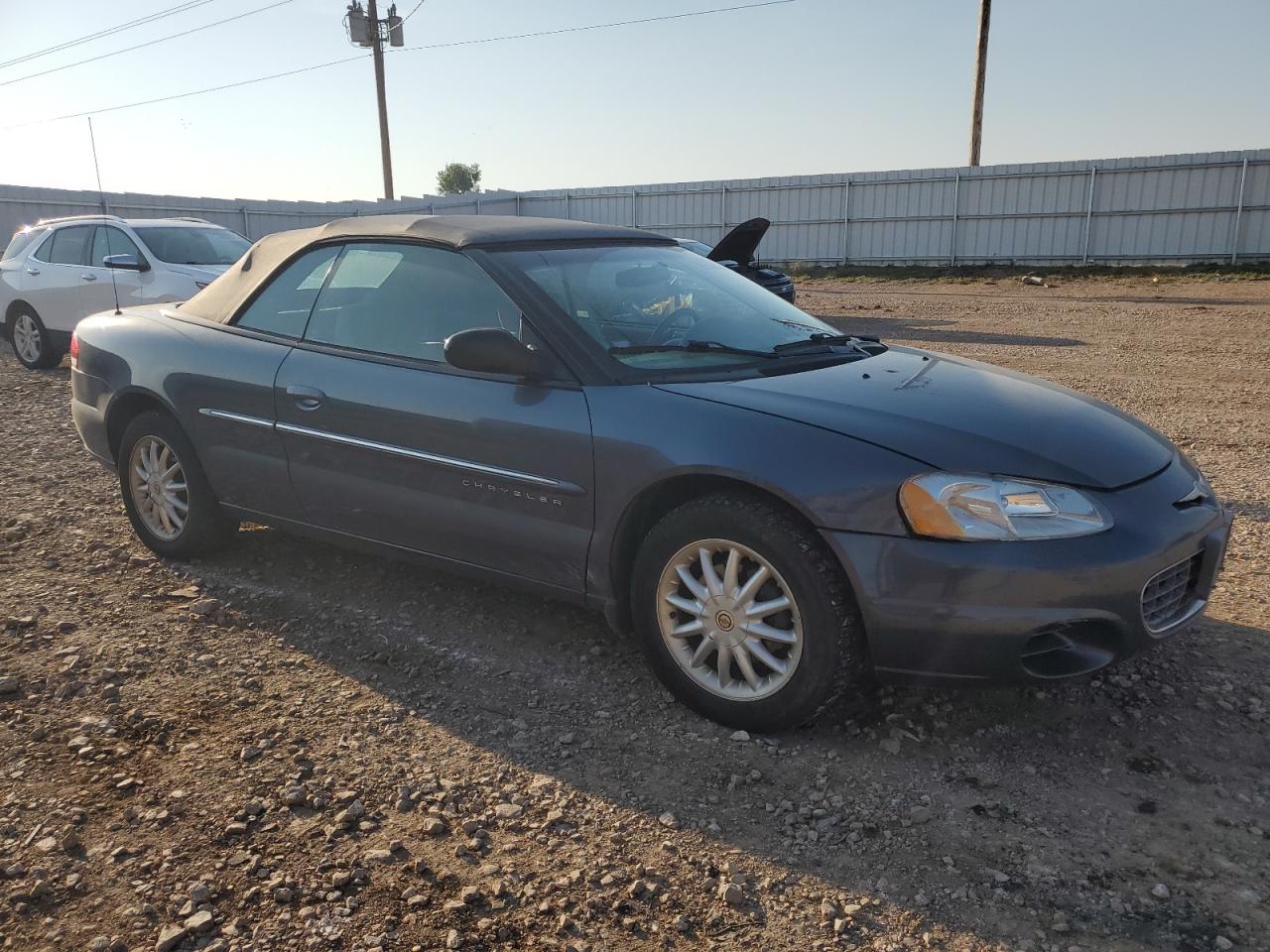 Lot #2838367777 2001 CHRYSLER SEBRING LX