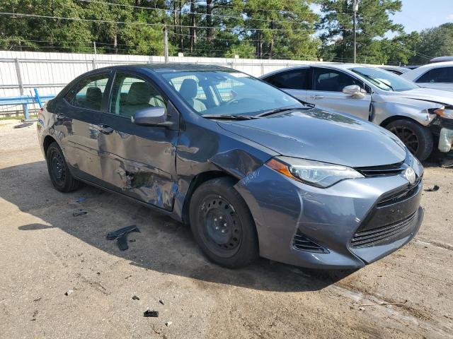 VIN 5YFBURHE8JP832663 2018 Toyota Corolla, L no.4