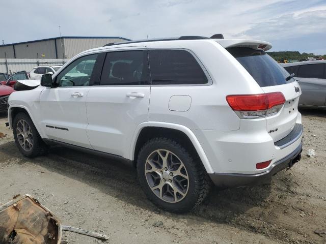 VIN 1C4RJFBG7JC148504 2018 Jeep Grand Cherokee, Lim... no.2