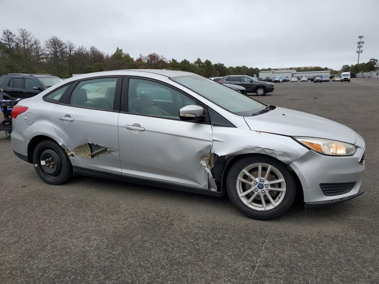 Lot #2955031834 2015 FORD FOCUS SE