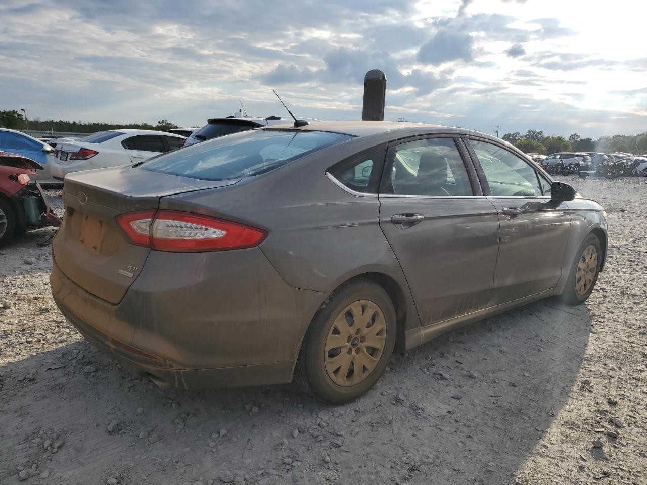 Lot #2953130631 2014 FORD FUSION SE