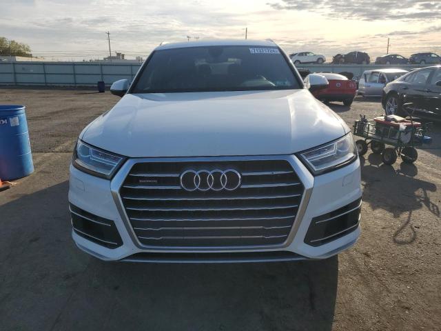 VIN WA1AHAF76JD045584 2018 Audi Q7, Premium no.5