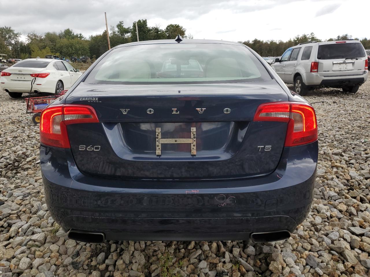 Lot #2974604434 2015 VOLVO S60