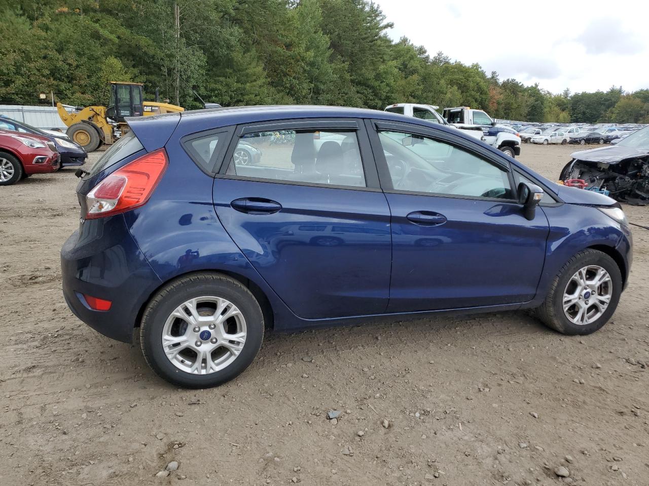 Lot #2921345907 2016 FORD FIESTA SE