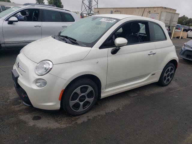 VIN 3C3CFFGE9GT121949 2016 Fiat 500, Electric no.1