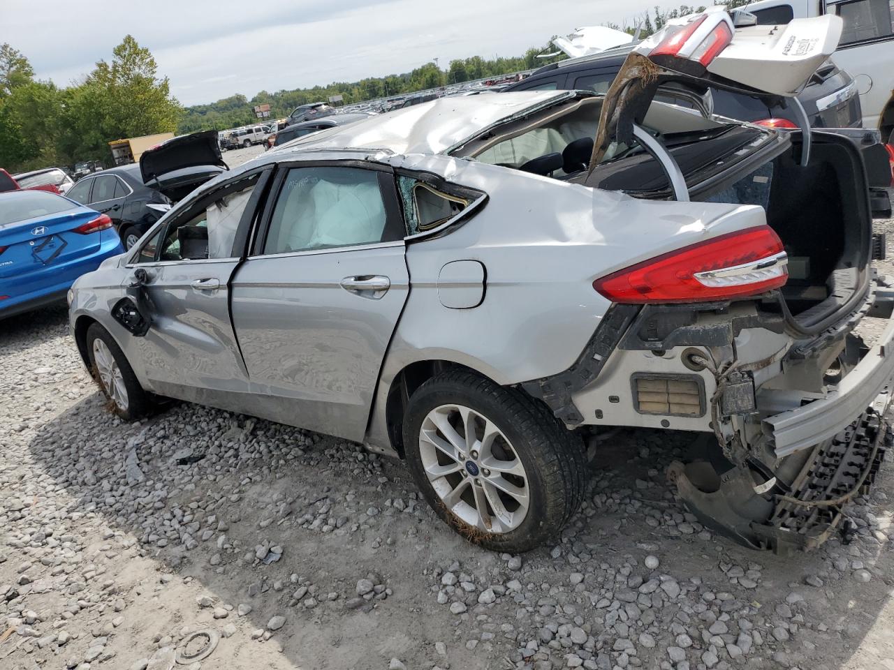 Lot #2806841096 2020 FORD FUSION SE