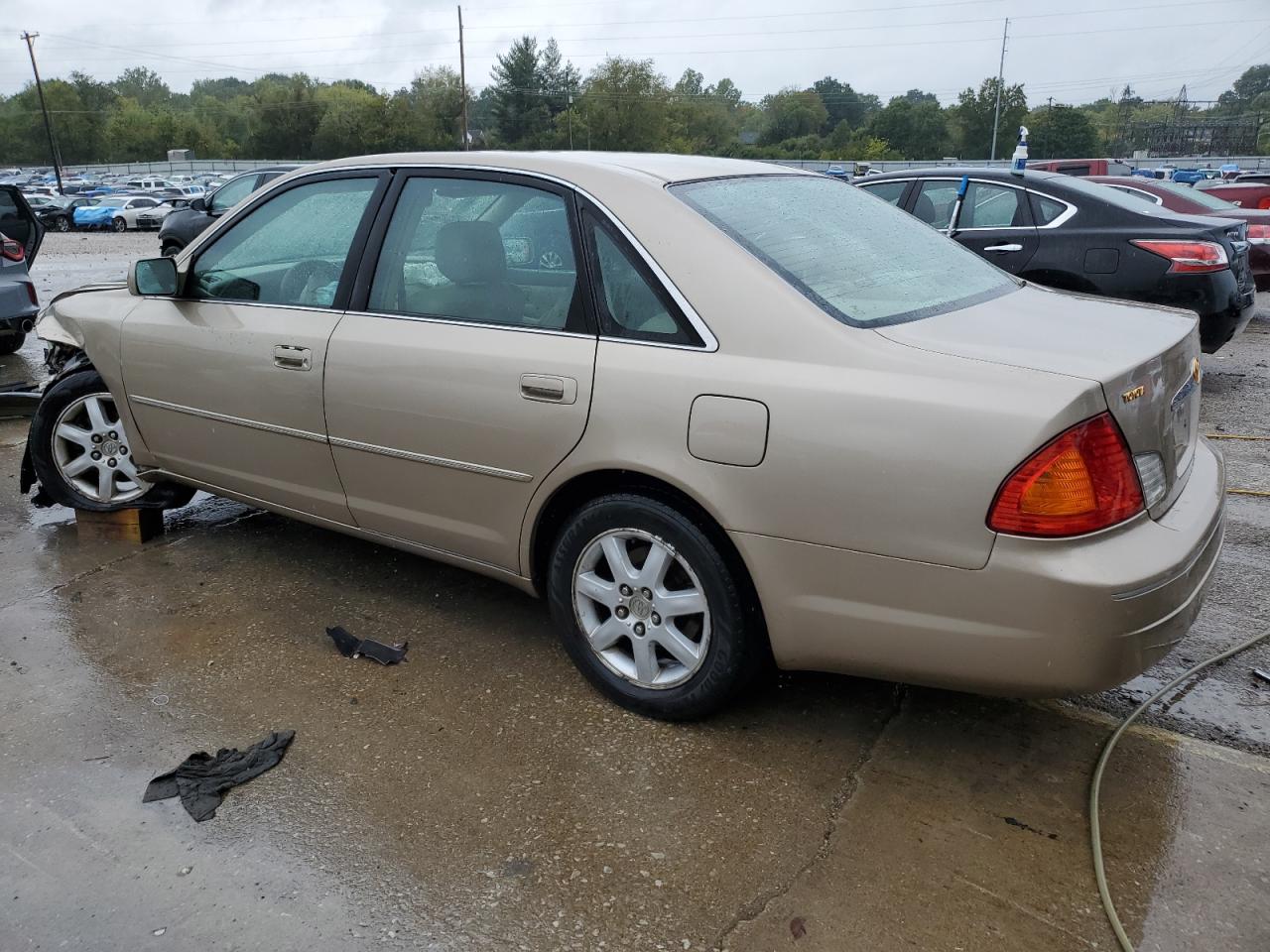 Lot #2879308347 2001 TOYOTA AVALON XL