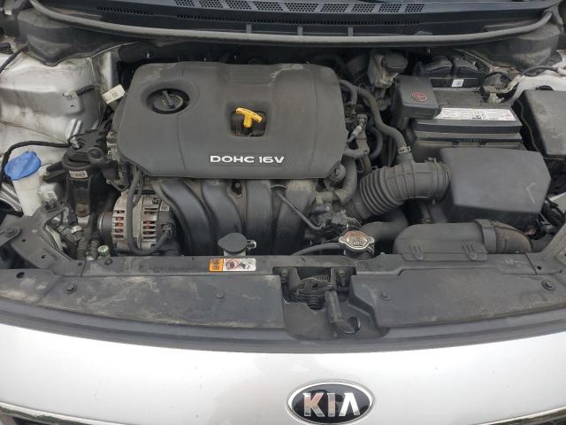 VIN 3KPFK4A71JE213975 2018 KIA Forte, LX no.11