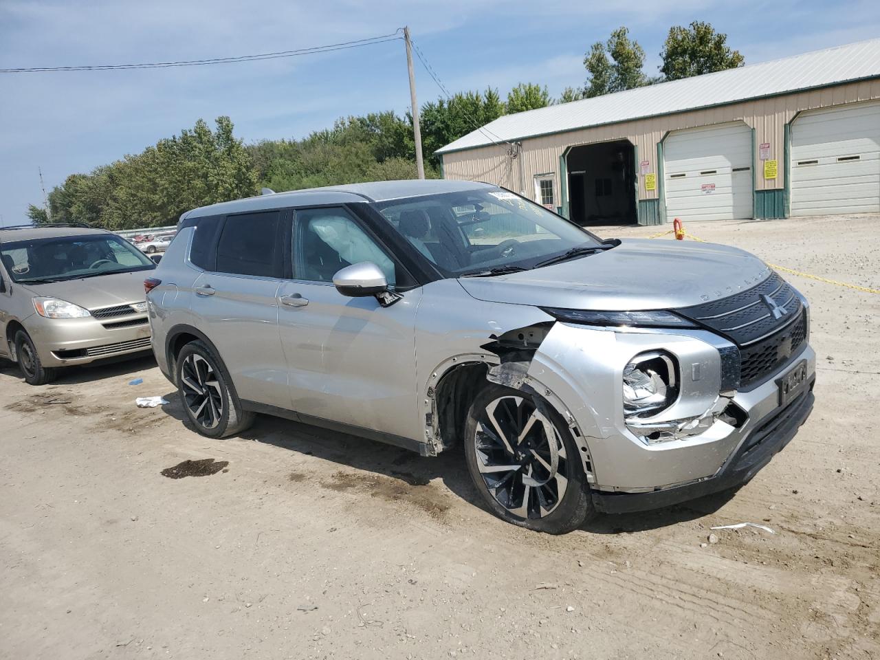 Lot #2952846835 2022 MITSUBISHI OUTLANDER