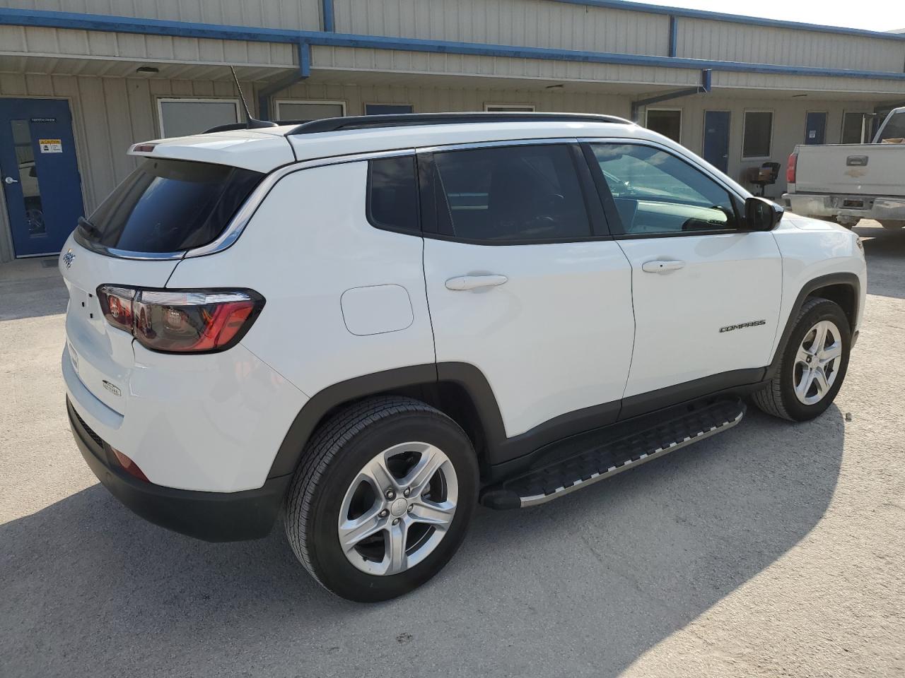 JEEP COMPASS LA 2023 white  gas 3C4NJDBN4PT549197 photo #4