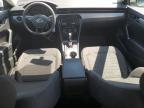 VOLKSWAGEN PASSAT S photo