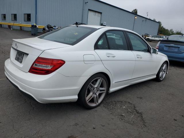 VIN WDDGF4HB5DR269418 2013 Mercedes-Benz C-Class, 250 no.3