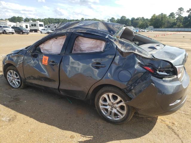 VIN 3MYDLBYV4JY324775 2018 Toyota Yaris no.2