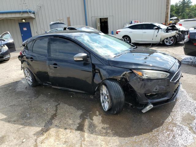 VIN 1FADP3F27FL240800 2015 Ford Focus, SE no.4