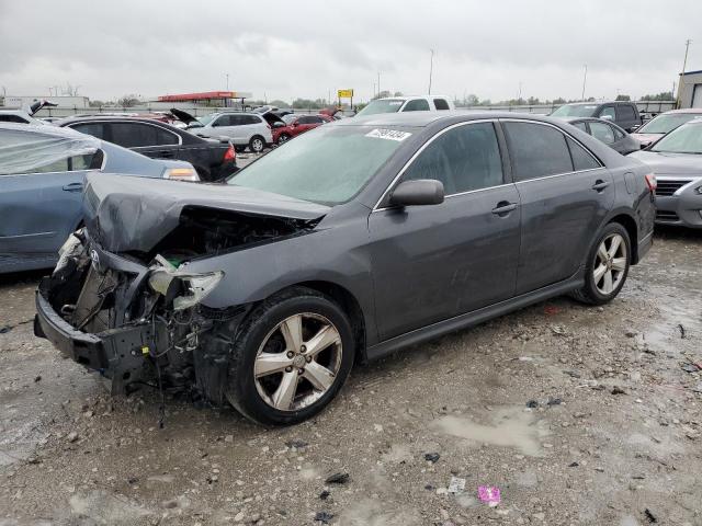 TOYOTA CAMRY BASE