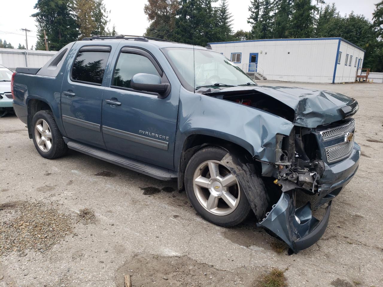 Lot #2986928836 2011 CHEVROLET AVALANCHE