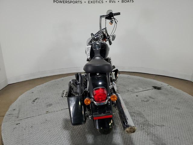 2016 HARLEY-DAVIDSON FLD SWITCH 1HD1GZM14GC313079