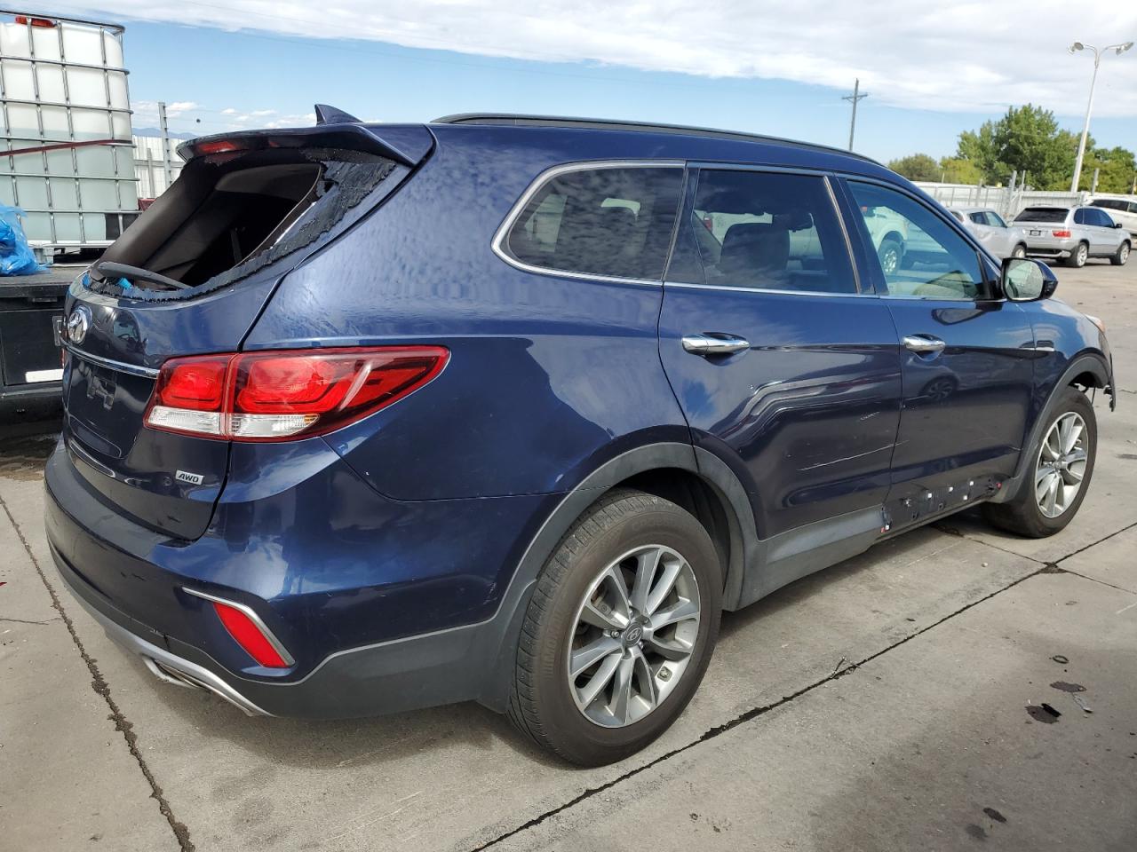 Lot #2926559301 2018 HYUNDAI SANTA FE S