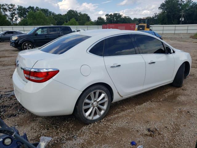 VIN 1G4PP5SK3D4159319 2013 Buick Verano no.3