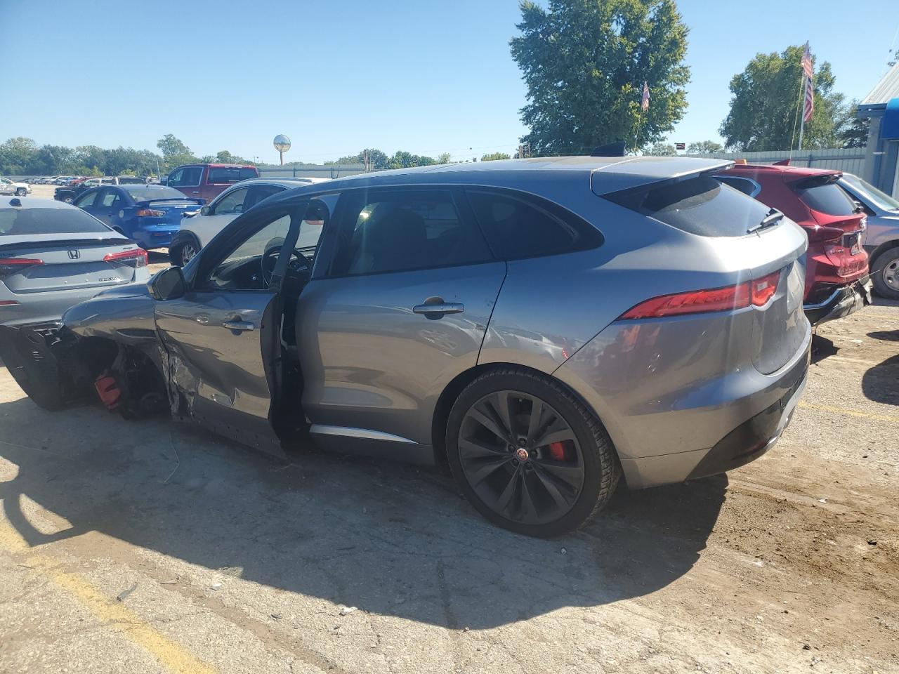 Lot #2945545145 2020 JAGUAR F-PACE S