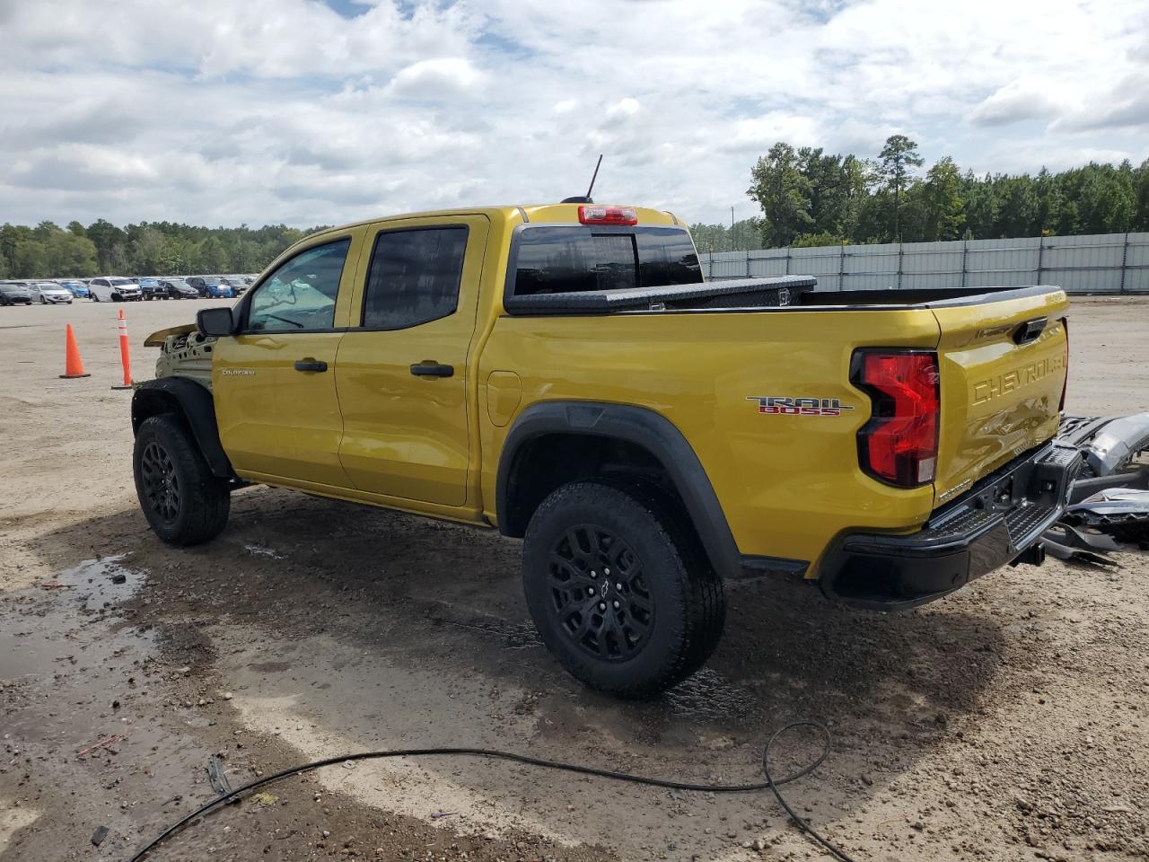 Lot #2881345491 2023 CHEVROLET COLORADO T