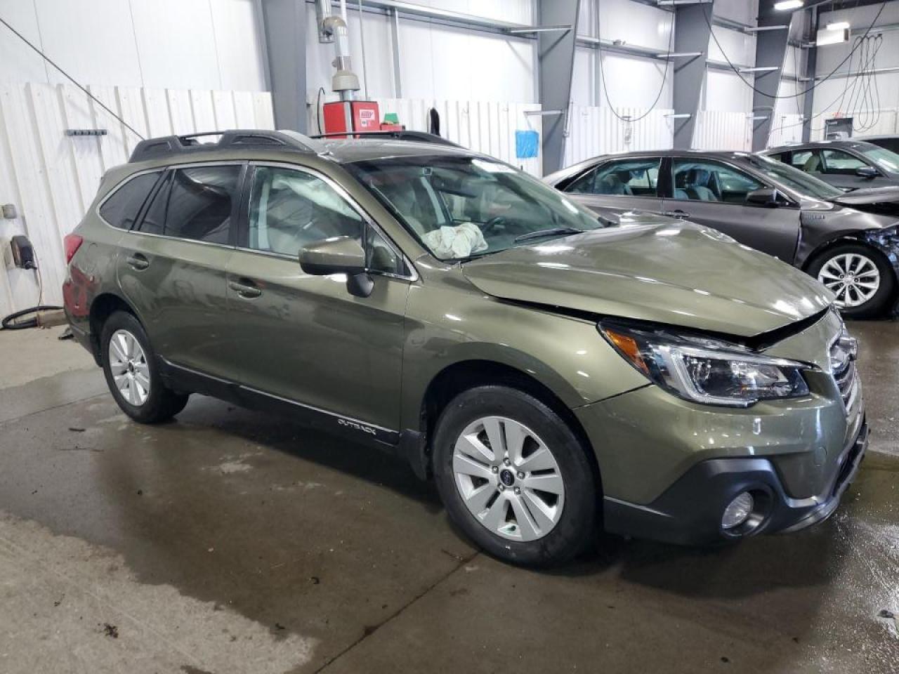 SUBARU OUTBACK 2.5I PREMIUM