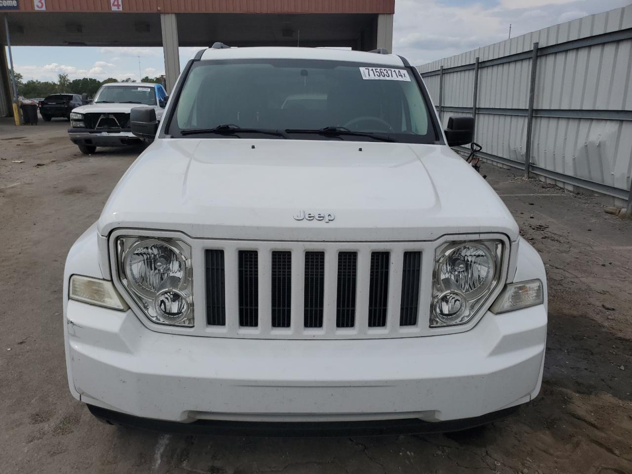 2011 Jeep LIBERTY, SPORT