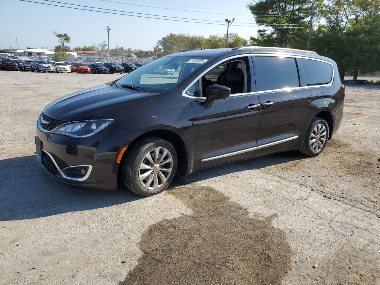 Lot #2923942873 2017 CHRYSLER PACIFICA T