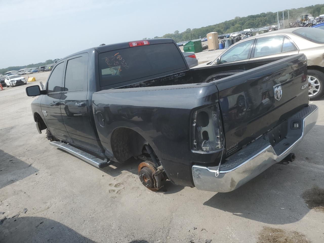 Lot #2989515863 2019 RAM 1500 CLASS