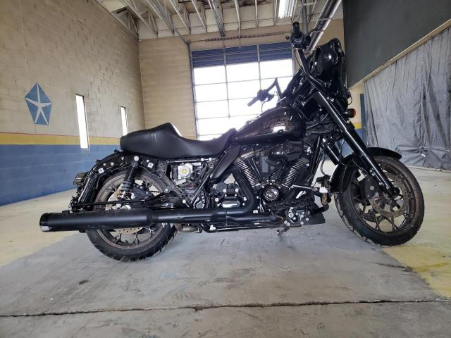 2023 HARLEY-DAVIDSON FLHXST - 1HD1ABL11PB660241