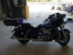 2010 HARLEY-DAVIDSON FLHTK - 1HD1KEM18AB650049