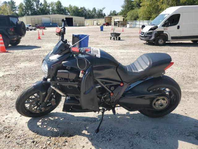 2013 DUCATI DIAVEL ZDM13BLW0DB014552