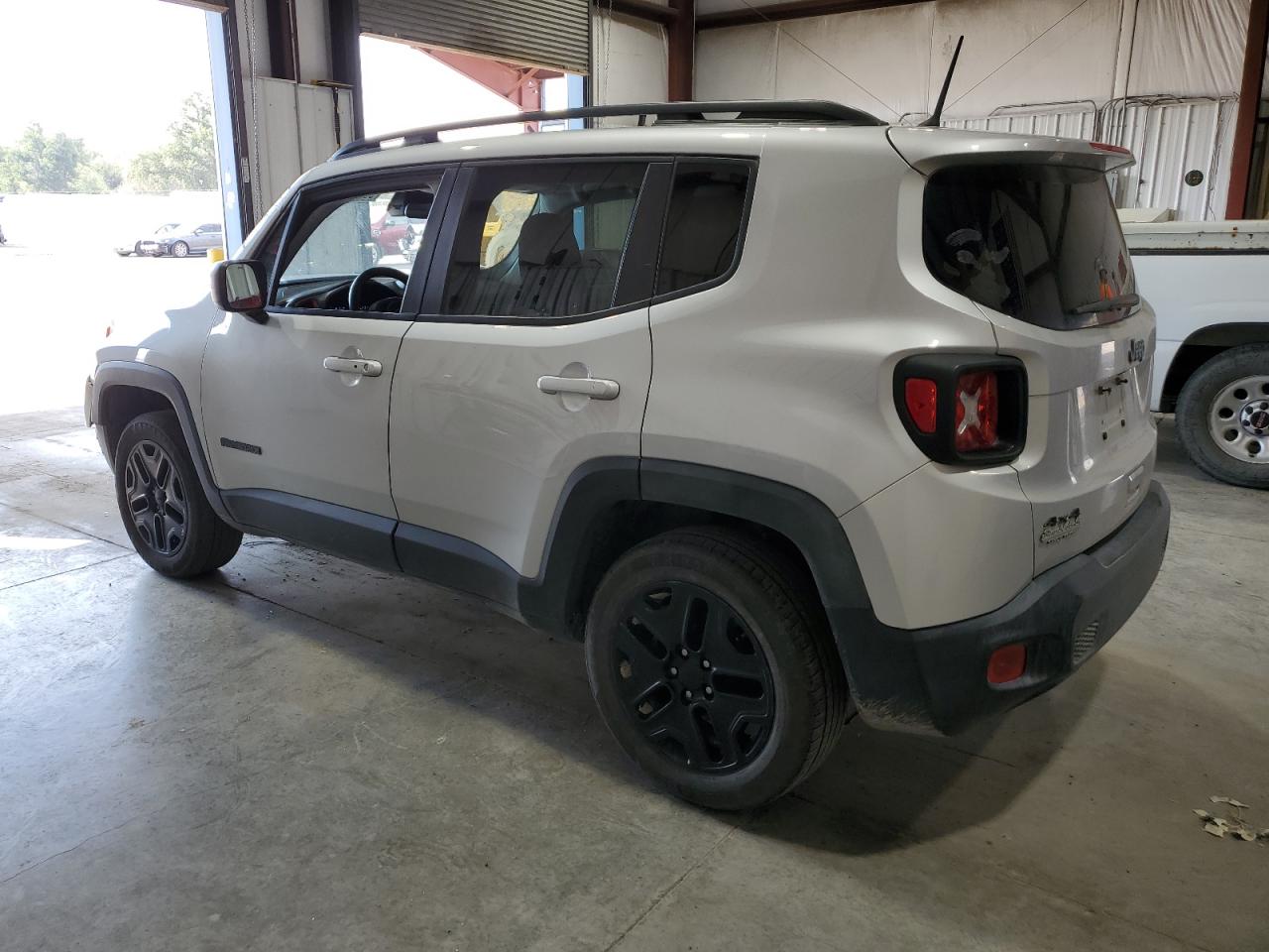 Lot #2919220706 2018 JEEP RENEGADE S