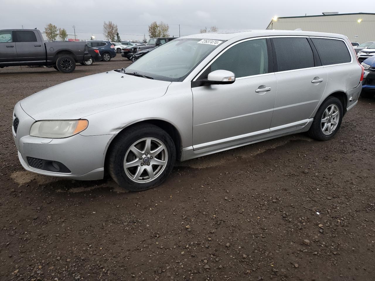 VOLVO V70 3.2 2008 silver station gas YV1BW982181019304 photo #1