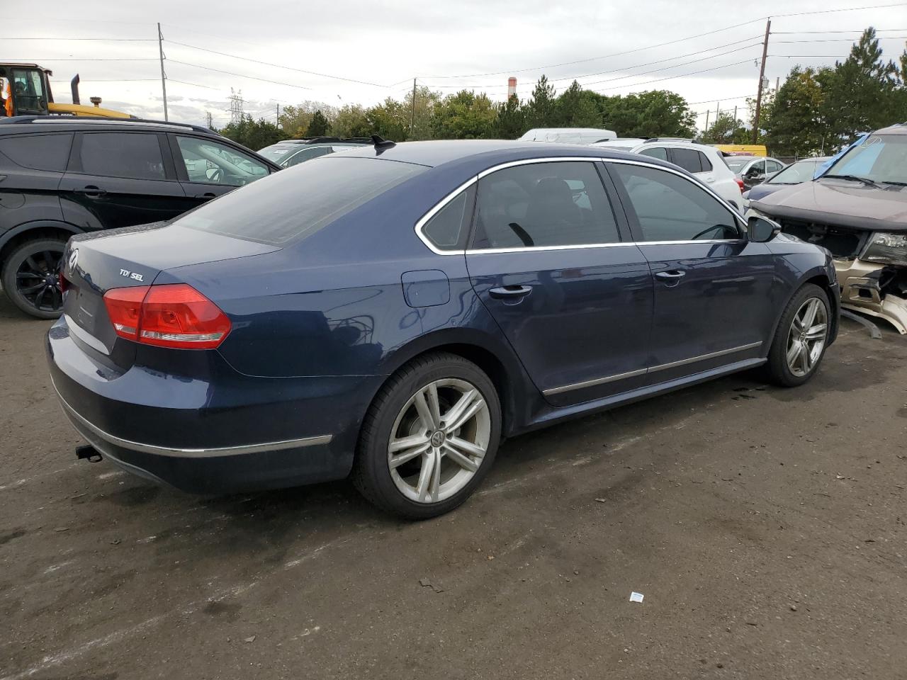 Lot #2842988150 2012 VOLKSWAGEN PASSAT SEL